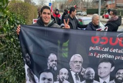 موعد ترحيله الثلاثاء.. "الوليلي" لاجئ سياسي طردته هولندا إلى سلوفاكيا ومنها لسلطات الانقلاب