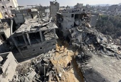 "هيروشيما غزة".. الاحتلال يقصف غزة بـ2000 رطل من القنابل