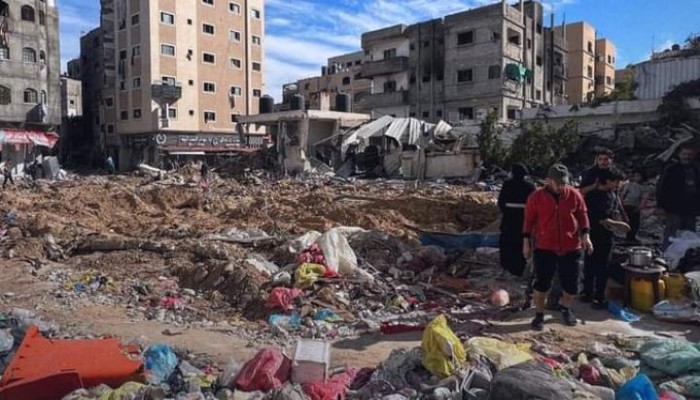 الصهاينة يواصلون محرقة غزة لليوم 84 .. والاحتلال ينهب منازل وممتلكات الفلسطيينيين