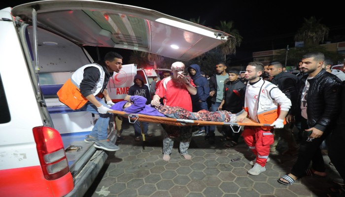 المرضى ومعالجوهم يفرون من مستشفيات غزة