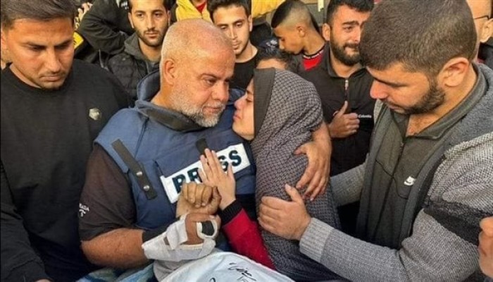 وقفة تضامنية في تركيا مع شهداء الصحافة في غزة
