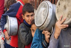 100 يوم من حرب غزة.. 800 ألف فلسطيني يتهددهم الموت جوعًا
