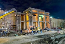 نشطاء: إصرار انقلابي على تجاهل العمارة الإسلامية بواجهة مسجد السيدة زينب 