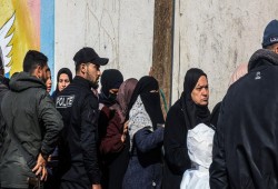 تقدم خدماتها لـ 2 مليون فلسطيني في القطاع.. لماذا أصبح القضاء على الأونروا" أحد أهداف حرب إسرائيل؟