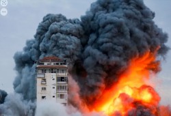بعد حرق إسرائيل 3000 وحدة سكنية.. صحف عالمية: الوضع في غزة مأساوي وفوق التحمل