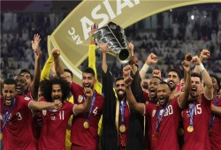 منتخب قطر يتوج بكأس آسيا على حساب الأردن