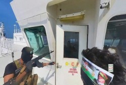 الحوثيون: استهدفنا 48 سفينة في البحرين الأحمر والعربي وأدخلنا سلاح الغواصات إلى عملياتنا