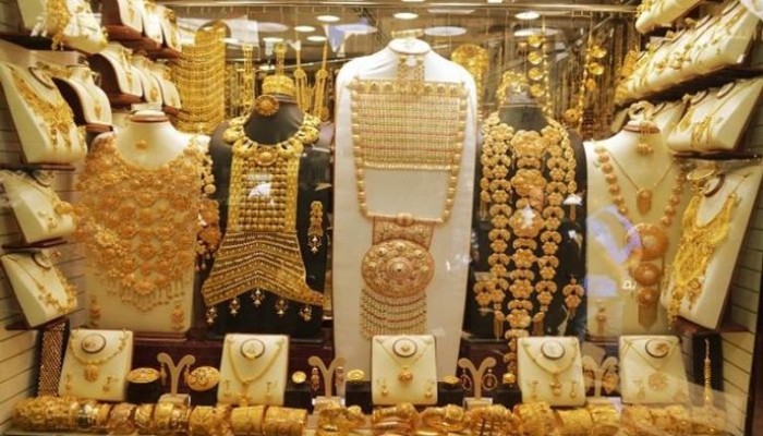 بعد قرار التعويم.. ارتفاع أسعار الذهب والجرام يتخطى 3400 جنيه