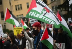 استطلاع رأي: الشباب الأميركيون يفضلون الفلسطينيين