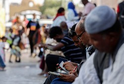 اللاجئون في مصر بين أزمة تفاقم تكلفة المعيشة وتنمية الاقتصاد