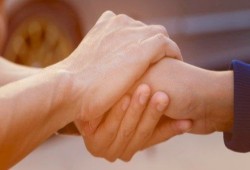 عبادة جبر الخواطر والمواساه ..  كيف هذة الأخلاق الإسلامية ؟