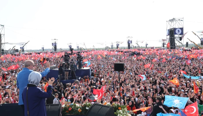 باحث تركي : 14 خطرا يتهدد أنقرة وراء قرار أردوغان بالترتيب للتعبئة العامة وحالة الحرب