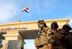 صحيفة عبرية: اتفقنا مع المصريين على ترك قضية الجندي "تموت بهدوء"