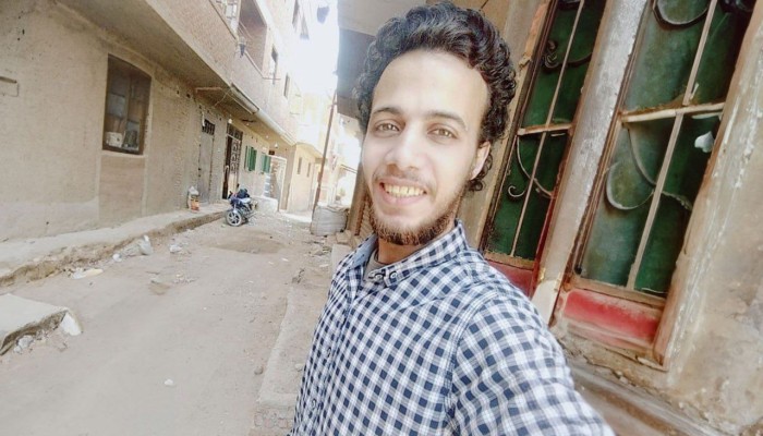 أمن الدولة يجدد حبس أعضاء في حركة "6 إبريل" وحركة "بلاك بلوك" بقضايا جديدة
