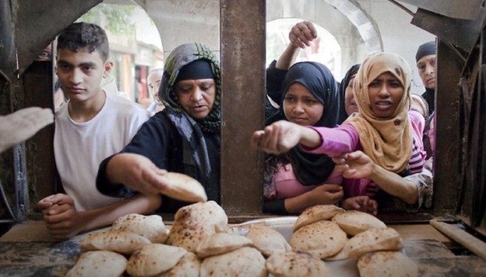 حملة انتقادات واسعة بسبب زيادة سعر الخبز وأسئلة حول آليات التحول إلى نظام الدعم النقدي