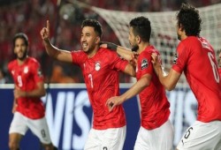 مصر تفوز على بوركينا فاسو وتعزز صدارتها للمجموعة الأولى.