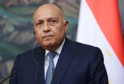 شكرى على حافة الهاوية.... هل تطيح قضية "السيناتور مينينديز" بسامح شكري من خارجية مصر؟