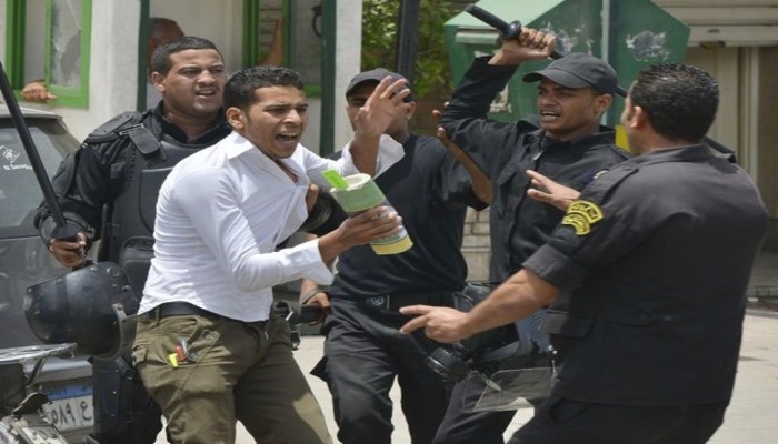 لجنة حقوق الطفل بالأمم المتحدة: مصر تمارس التعذيب والضرب ضد القصر بالمعتقلات