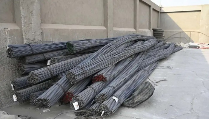 ارتفاع أسعار الحديد والأسمنت اليوم الأثنين.. وعز يسجل 41694 جنيه