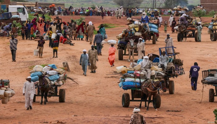 السودان الجريح... بسبب العطش والحرارة وفاة 40 من المهاجرين السودانيين غير النظاميين إلى مصر وعشرات المفقودين في الصحراء