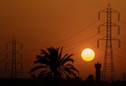 الحكومة الفاشلة... مطالب باستثناء الصعيد من خطة "قطع الكهرباء" مع تعرض البلاد لموجة حارة