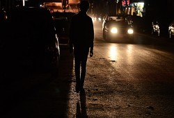 المصريون بين نارين.. تقنين الكهرباء أو مضاعفة فاتورتها