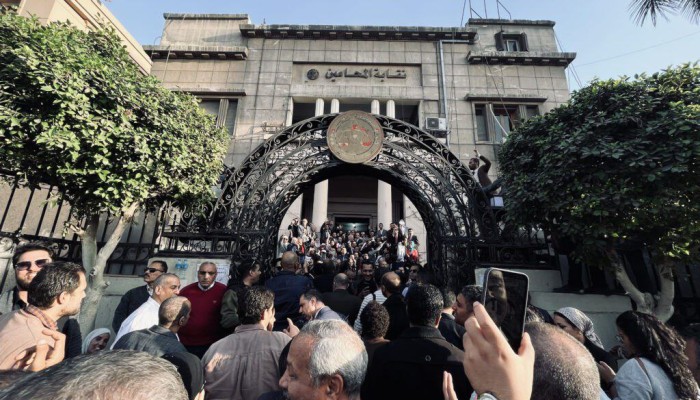 خبراء أمميون يطالبون حكومة الانقلاب بوقف استهداف المحامين الحقوقيين.. و28 منظمة تطالب بالإفراج الفوري عن المحتجزين منهم