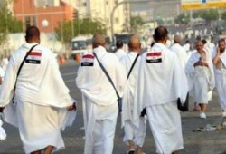 ناشطون يحملون السيسي أوضاعا كارثية عانى منها حجاج القرعة زادت بزيارته