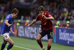 اليورو: منتخب إيطاليا في مواجهة قوية أمام إسبانيا في يورو 2024