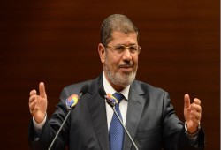 في الذكرى الخامسة لوفاته.. كيف أعادت أزمات السيسي بعض حقوق الدكتور مرسي المهدورة؟