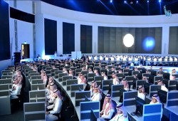 بسبب الإخوان والدعم السريع.. الذباب الإلكتروني السعودي يهاجم الإمارات