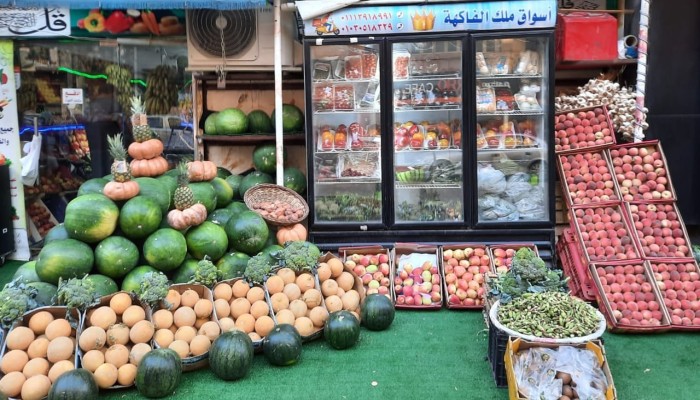 الموجة الحارة تقصف عمر الخضراوات والفاكهة في مصر