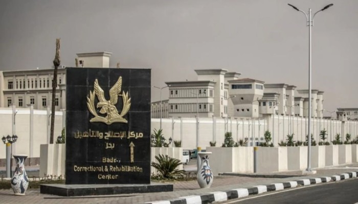 أسرة سجين في مصر تطالب بالتحقيق في أسباب وفاته: اشتكى من انتهاكات