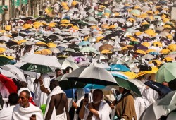 فاجعة الحر.. مصادر لـ"نافذة مصر": وفاة أكثر من 3000 حاج مصري في مكة