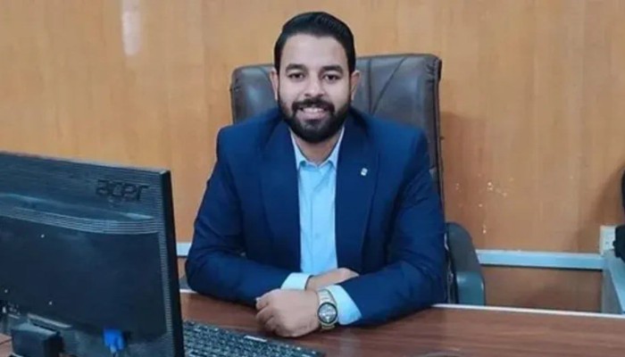 معيد بهندسة جنوب الوادي يشهر إسلامه عبر صفحته على الفيسبوك
