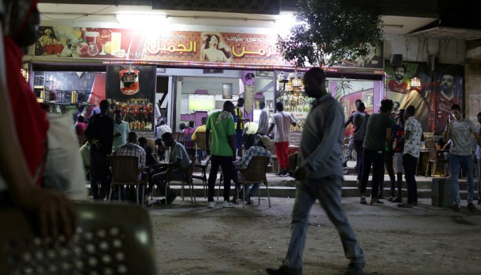 سلطات السيسي تغلق أنشطة السودانيين في مصر