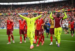 اليورو : سويسرا وألمانيا تزيحان إيطاليا والدنمارك وتبلغان ربع نهائي أمم أوروبا