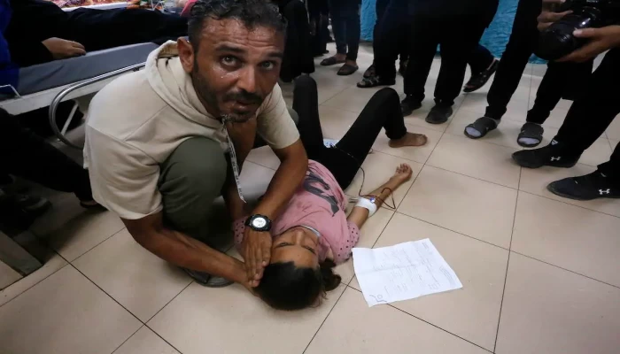 مستشفيات غزة تتوقف عن تقديم الخدمات الحيوية خلال يومين
