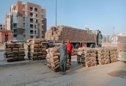 ارتقاع أسعار الحديد والأسمنت اليوم الثلاثاء في الأسواق.. والاستثماري يرتفع 2149 جنيه