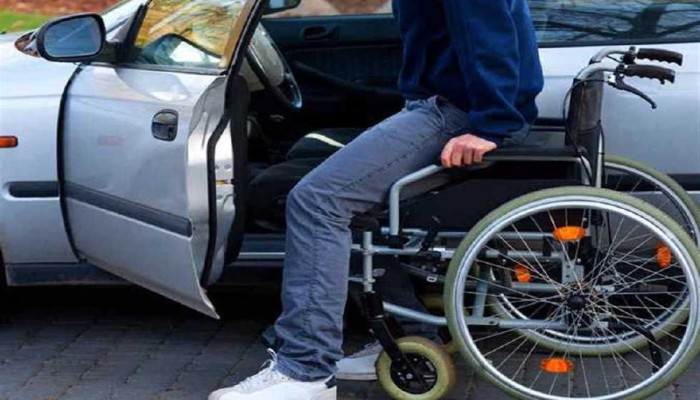 حكومة الانقلاب تجمد استيراد سيارات أصحاب الاحتياجات الخاصة 6 أشهر