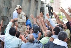 الوطن  بين غشم النظام وخرس النخبة وشعب مطحون يبحث عن قوت يومه