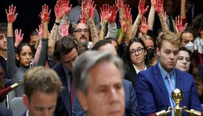 12 مسؤولًا أمريكيًا سابقًا: تواطؤنا ضد غزة وقتل أهلها لا يمكن إنكاره