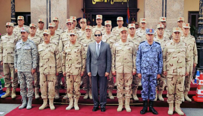 مراقبون: تعيين وزير دفاع (معاش) تخفي صراعات داخلية بالمجلس