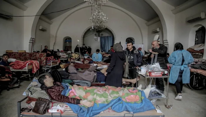 كنيسة بغزة تفتح أبوابها للجرحى والمرضى مع امتلاء المستشفيات