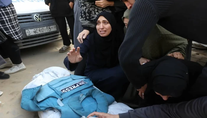 المكتب الإعلامي بغزة: استشهاد 5 صحفيين فلسطينيين في غزة خلال الساعات الماضية