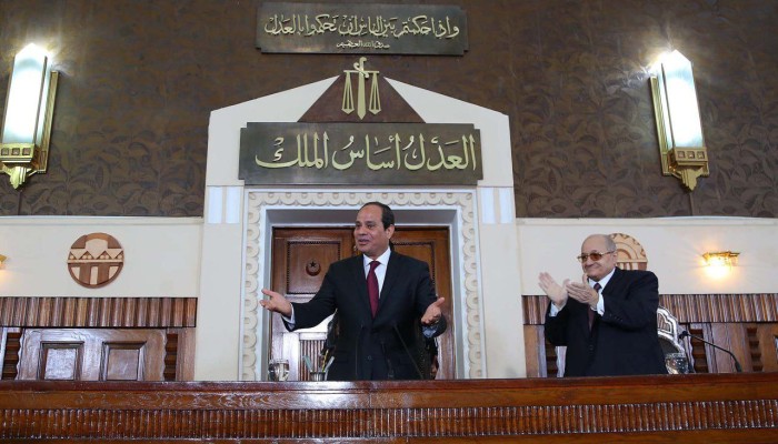 «ظلم قضائي».. تجديد حبس أكثر من 800 معتقل بدون مرافعات