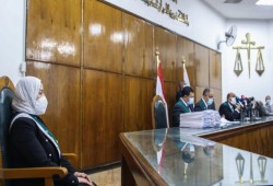 تجاهل الحصانة القضائية يثير غضب النيابة الإدارية في مصر