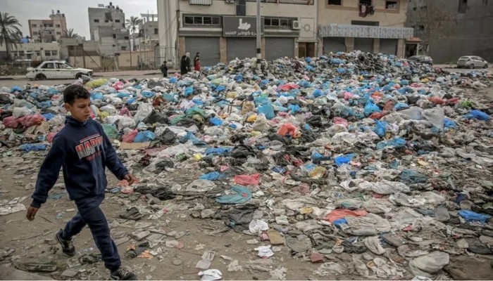 "حملة تجويع متعمّدة".. خبراء أمميون يقرّون بإبادة الاحتلال الإسرائيلي لأطفال غزة