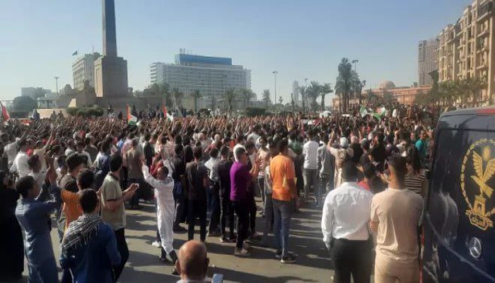 ارتفاع عدد المعتقلين المحبوسين بسبب الدعوة لمظاهرات الجمعة إلى 70 شخصًا