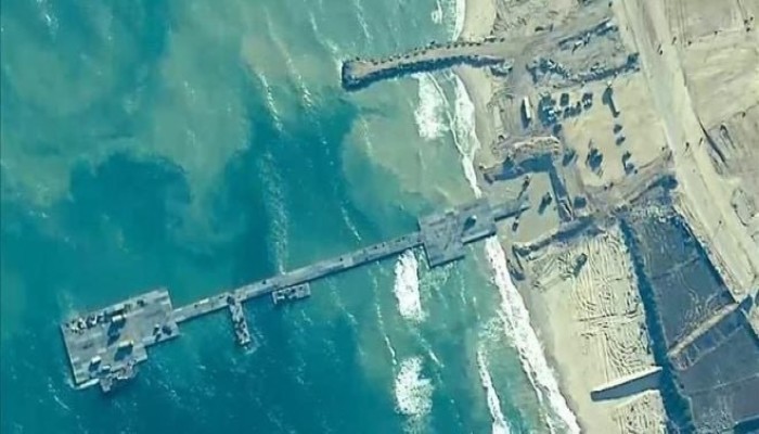 خبير أمريكي: رصيف غزة العائم “مسرحية أميركية متكاملة الأركان”